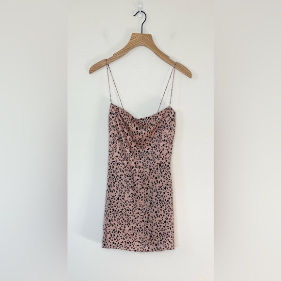 Reformation Kosta mini dress in pink panther , sz: 4 - Picture 5 of 12